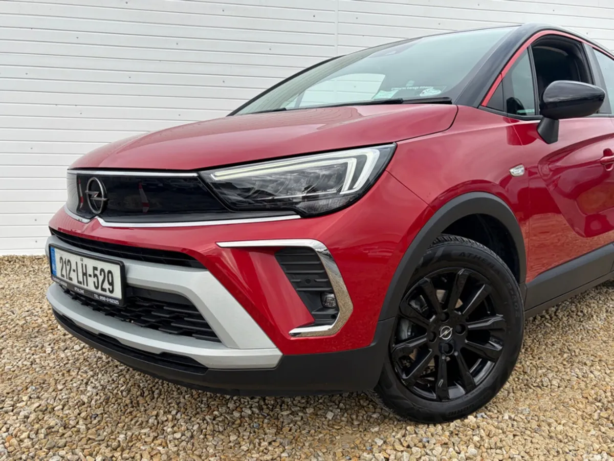 Opel Crossland MPV, Petrol, 2021, Red