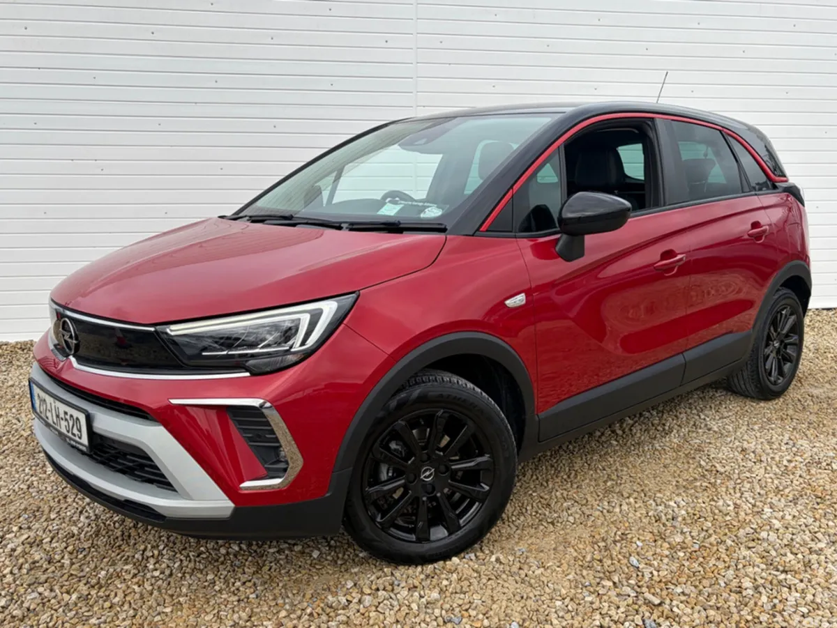 Opel Crossland MPV, Petrol, 2021, Red