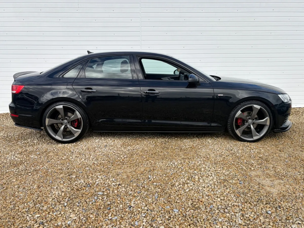Audi A4 Saloon, Diesel, 2016, Black