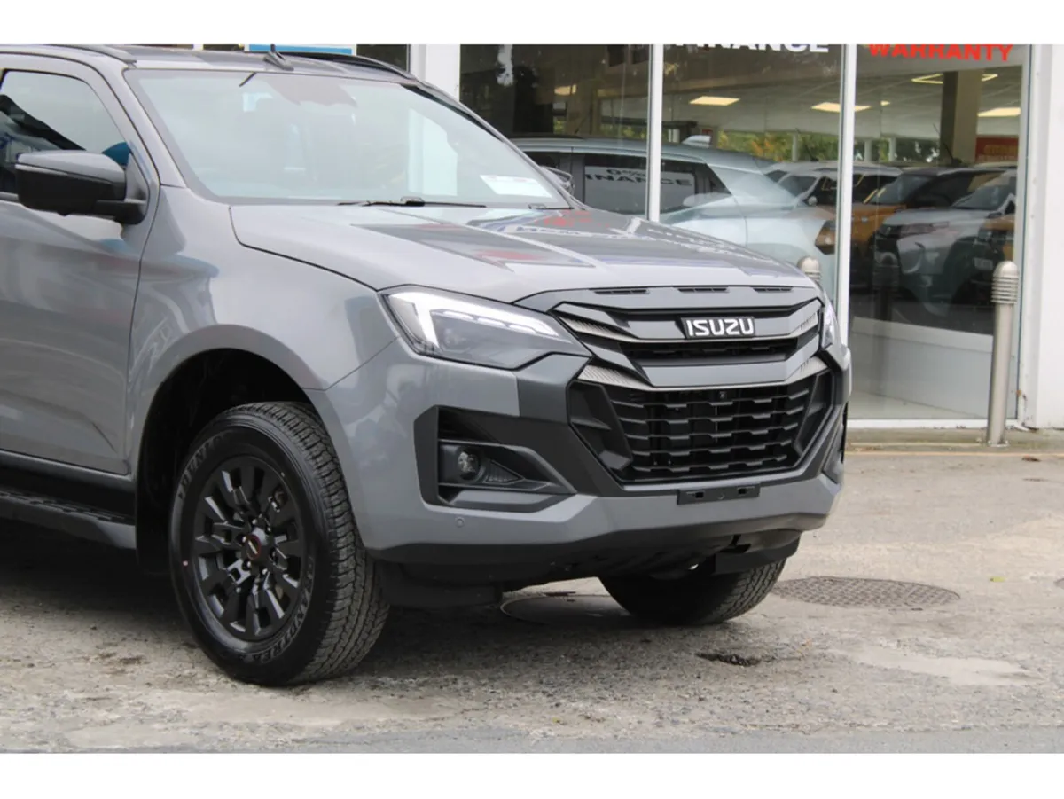 Isuzu D-Max Pick Up, Diesel, 2027, Grey