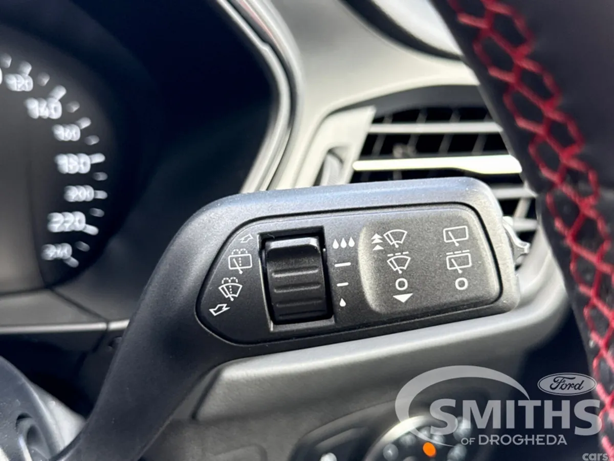 Ford Focus Hatchback, Petrol Hybrid, 2025, Red
