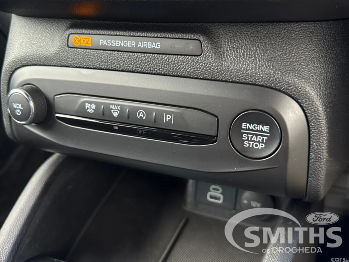 Ford Focus Hatchback, Petrol Hybrid, 2025, Red