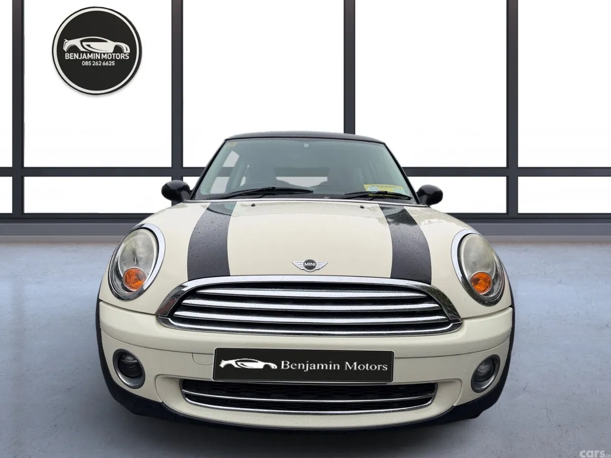 Mini Cooper Hatchback, Diesel, 2010, White