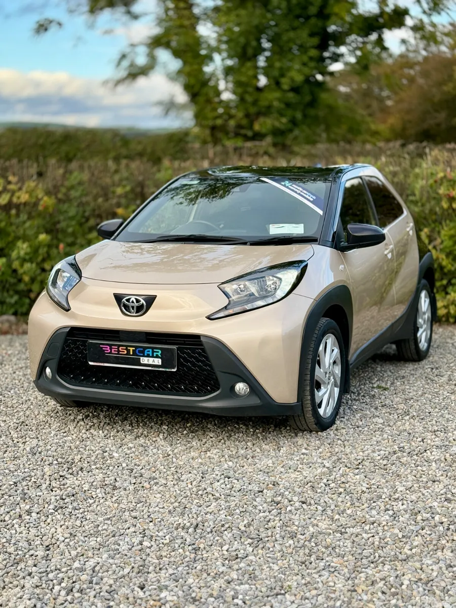 Toyota Aygo Hatchback, Petrol, 2022, Brown
