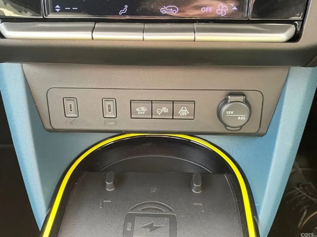 Fiat Grande Panda Hatchback, Petrol Hybrid, 2026, Yellow