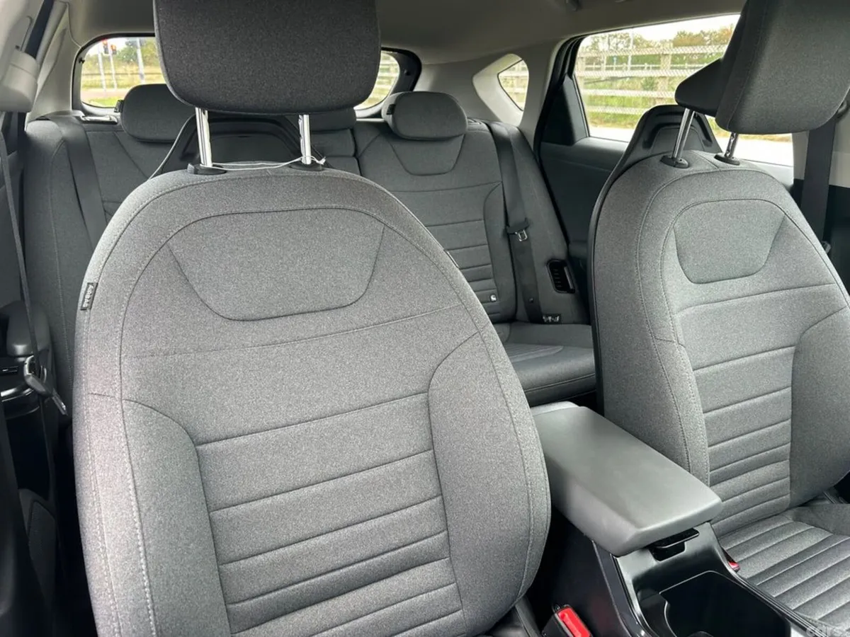 Kia K4 Hatchback, Petrol Hybrid, 2026, Green