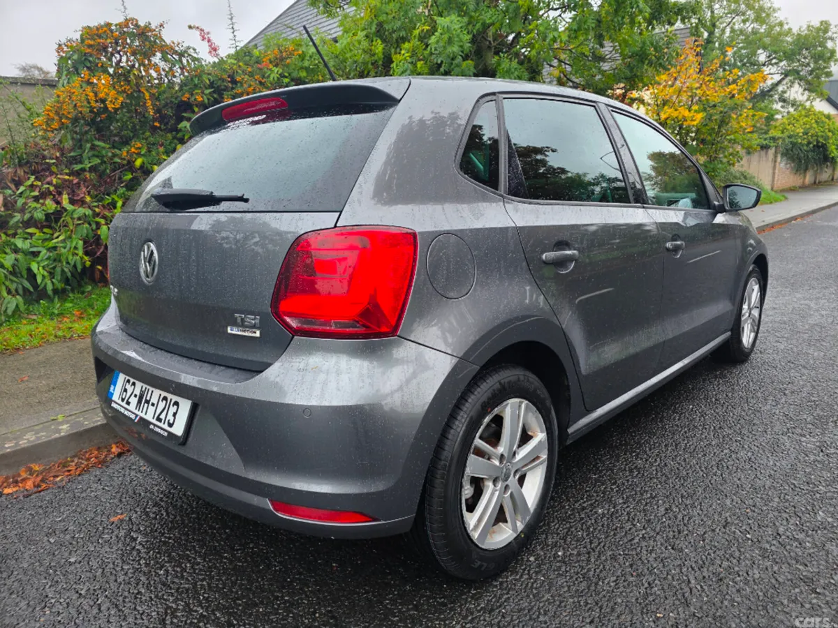 Volkswagen Polo Hatchback, Petrol, 2016, Grey