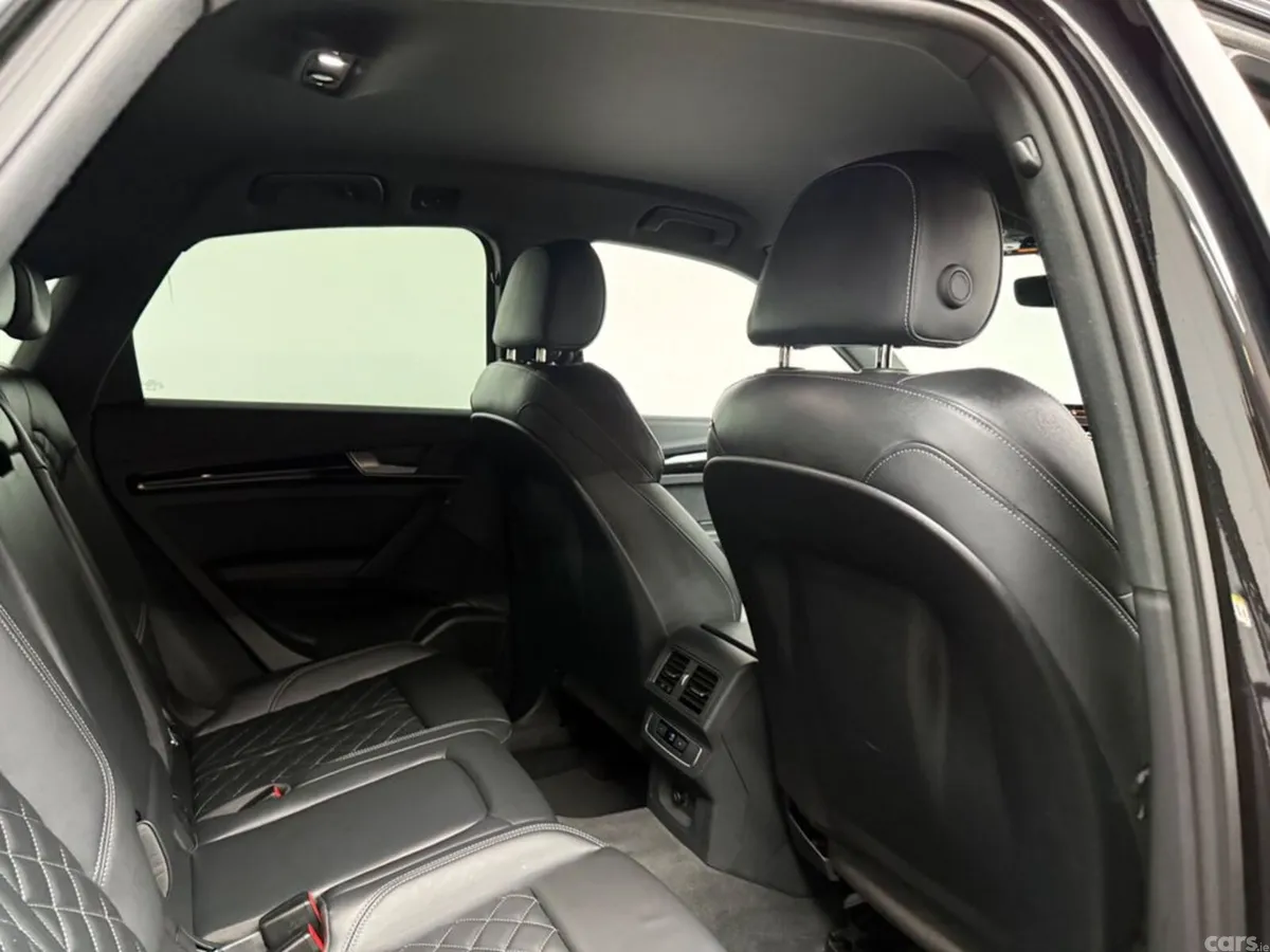 Audi Q5 SUV, Petrol Plug-in Hybrid, 2023, Black