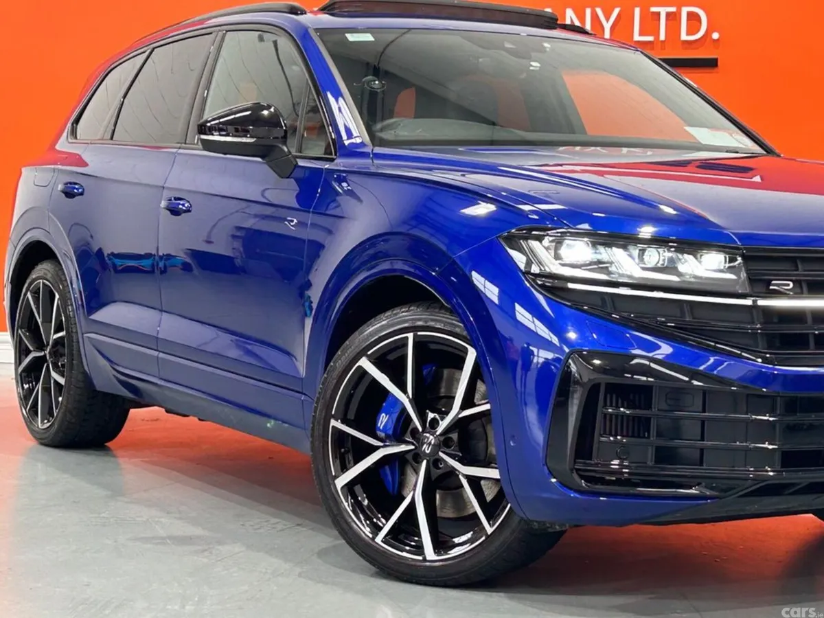 Volkswagen Touareg Estate, Petrol Plug-in Hybrid, 2025, Blue