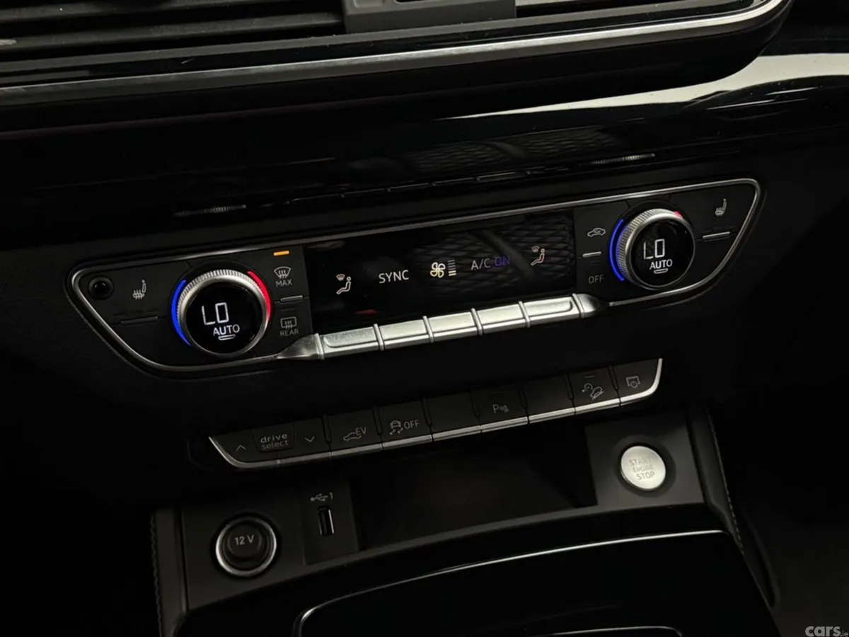 Audi Q5 SUV, Petrol Plug-in Hybrid, 2023, Black