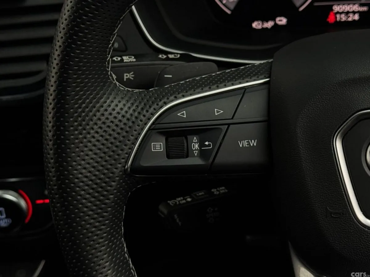 Audi Q5 SUV, Petrol Plug-in Hybrid, 2023, Black