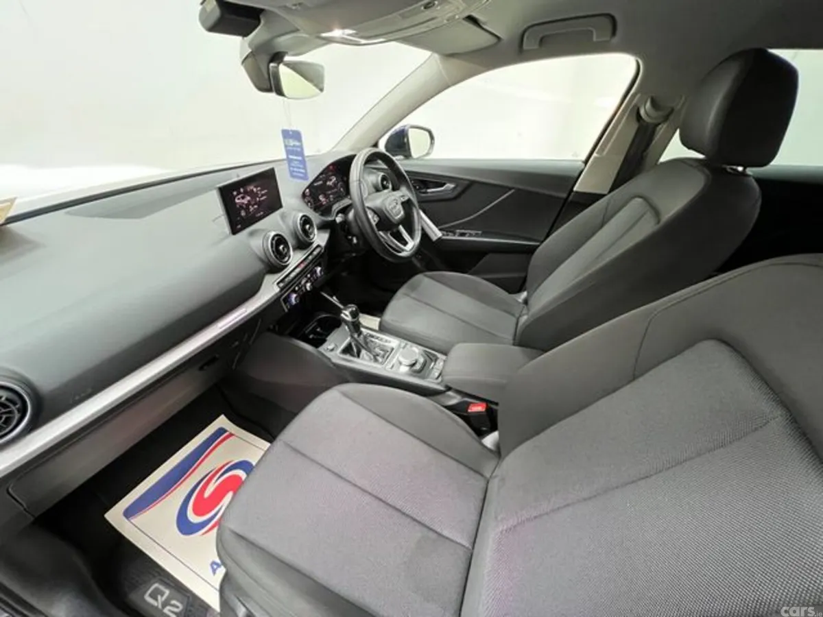 Audi Q2 Hatchback, Petrol, 2022, Blue