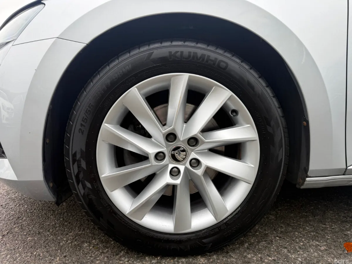 Skoda Superb Estate, Diesel, 2023, Grey