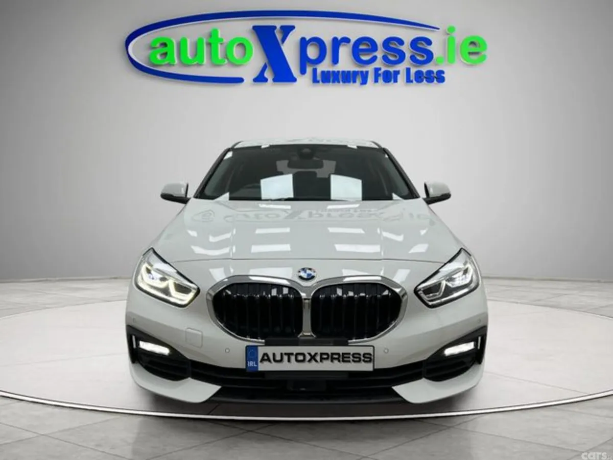BMW 1-Series Hatchback, Diesel, 2023, White