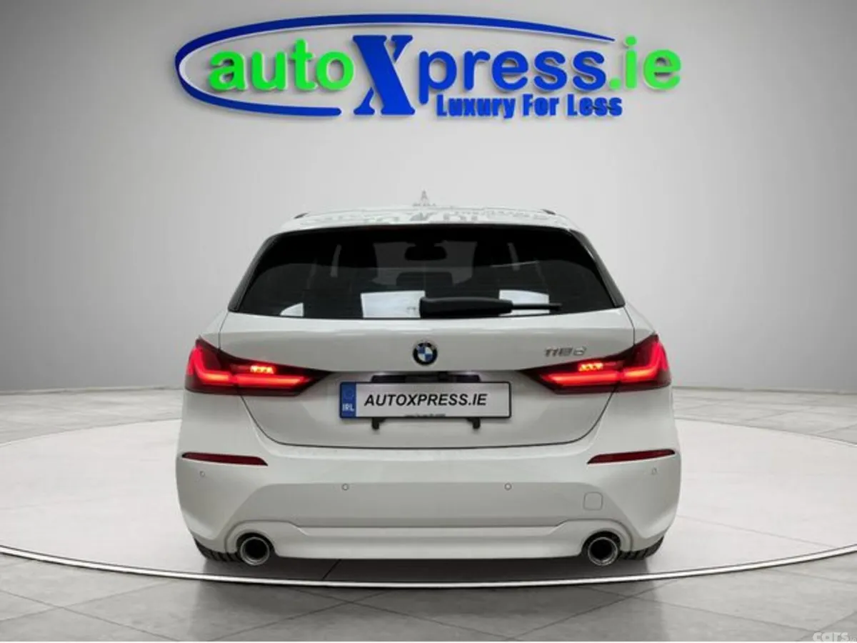 BMW 1-Series Hatchback, Diesel, 2023, White