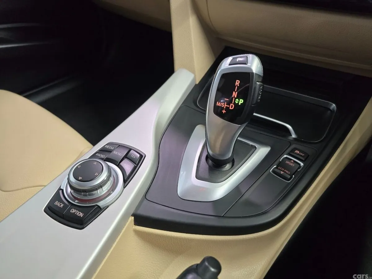 BMW 3-Series Saloon, Diesel, 2017, Grey