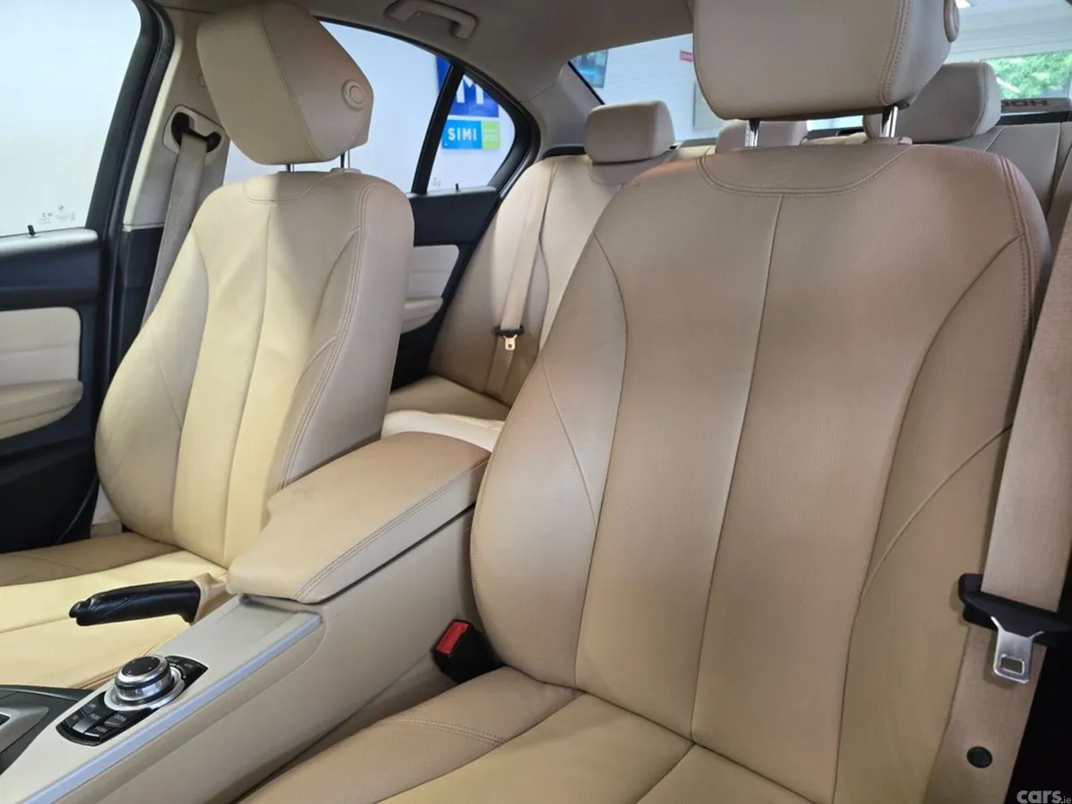BMW 3-Series Saloon, Diesel, 2017, Grey