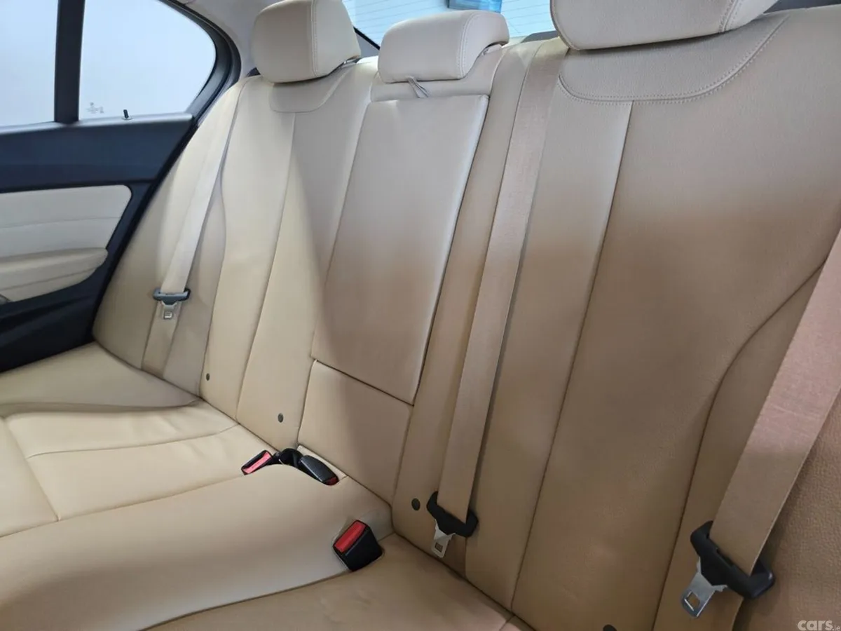 BMW 3-Series Saloon, Diesel, 2017, Grey