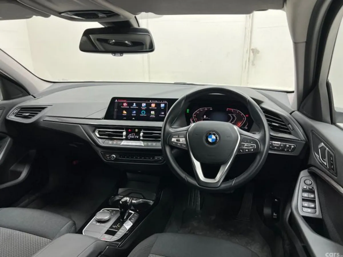 BMW 1-Series Hatchback, Diesel, 2023, White