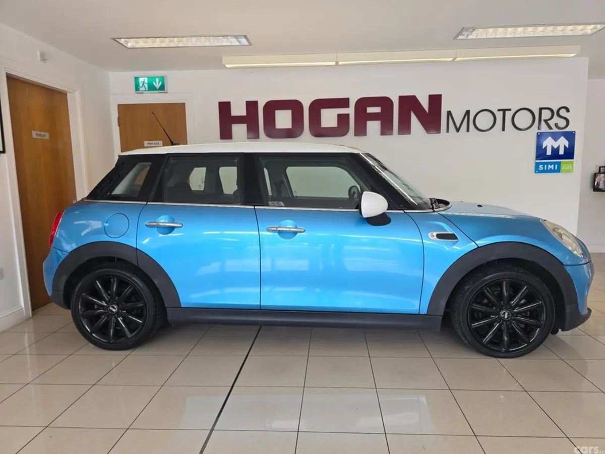 Mini Cooper Hatchback, Diesel, 2017, Blue