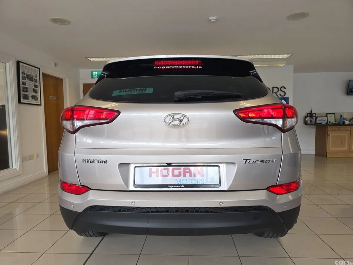 Hyundai Tucson MPV, Diesel, 2019, Beige