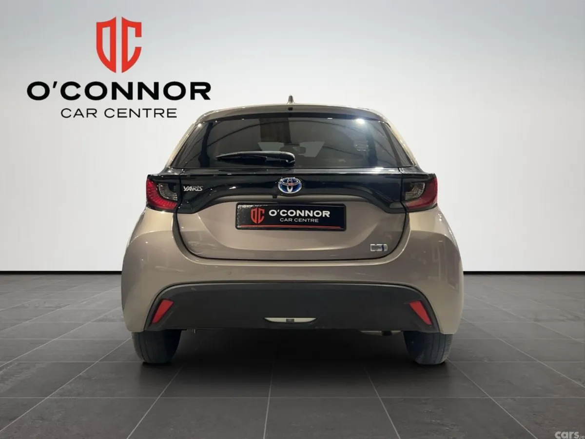 Toyota Yaris Hatchback, Petrol Hybrid, 2022, Brown