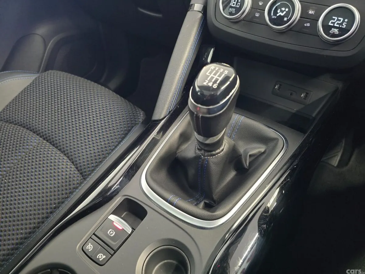 Renault Kadjar SUV, Diesel, 2020, Grey