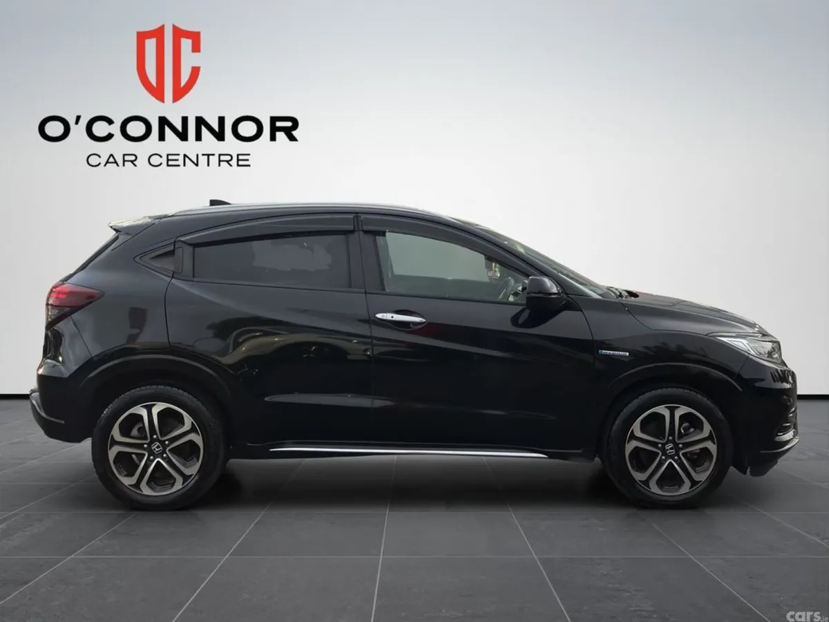 Honda Vezel SUV, Petrol Hybrid, 2019, Black