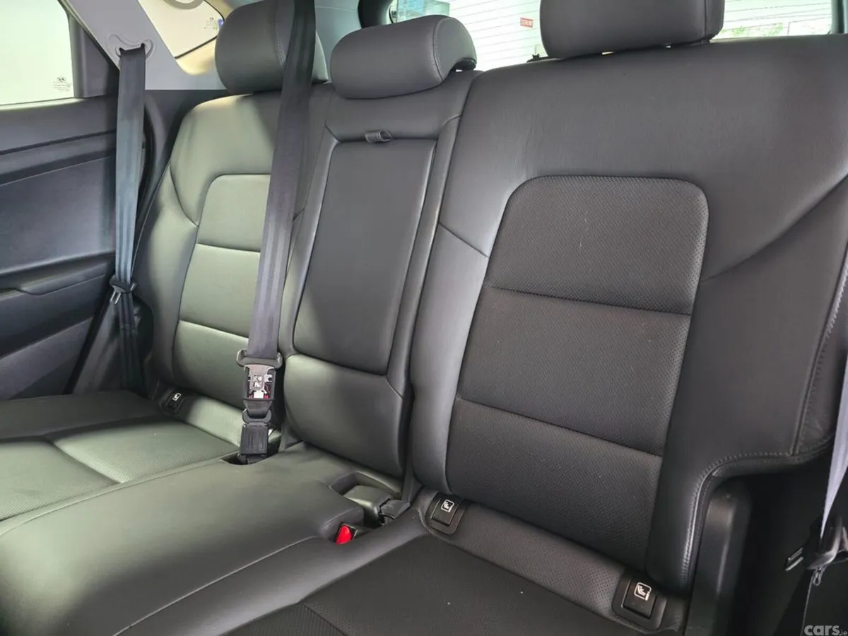 Hyundai Tucson MPV, Diesel, 2019, Beige