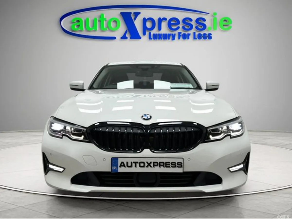 BMW 3-Series Saloon, Diesel, 2019, White