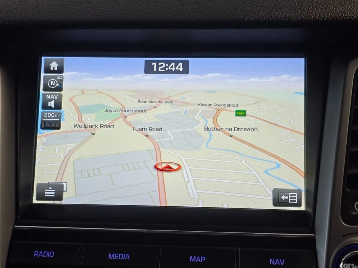 Hyundai Tucson MPV, Diesel, 2019, Beige