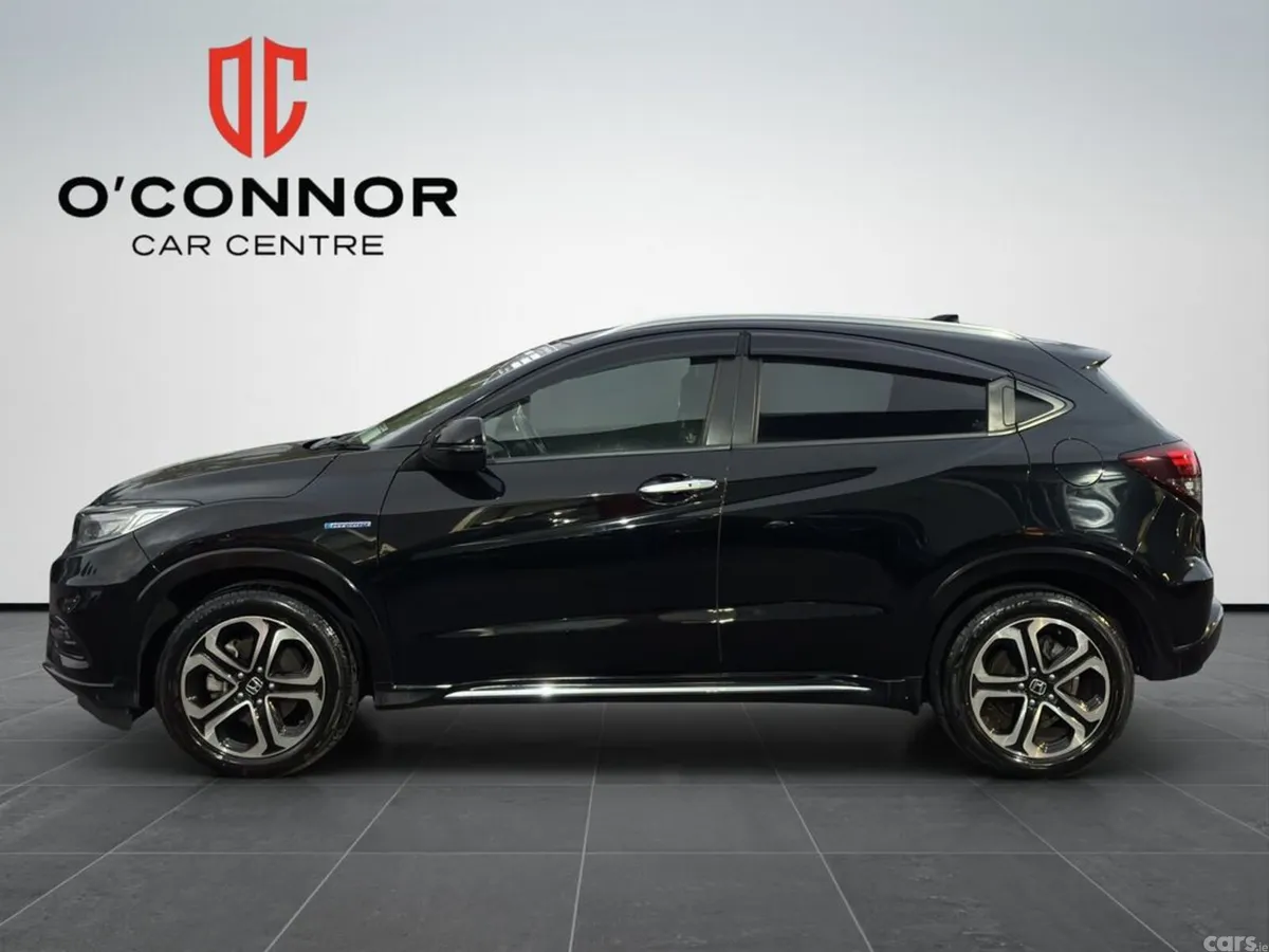 Honda Vezel SUV, Petrol Hybrid, 2019, Black