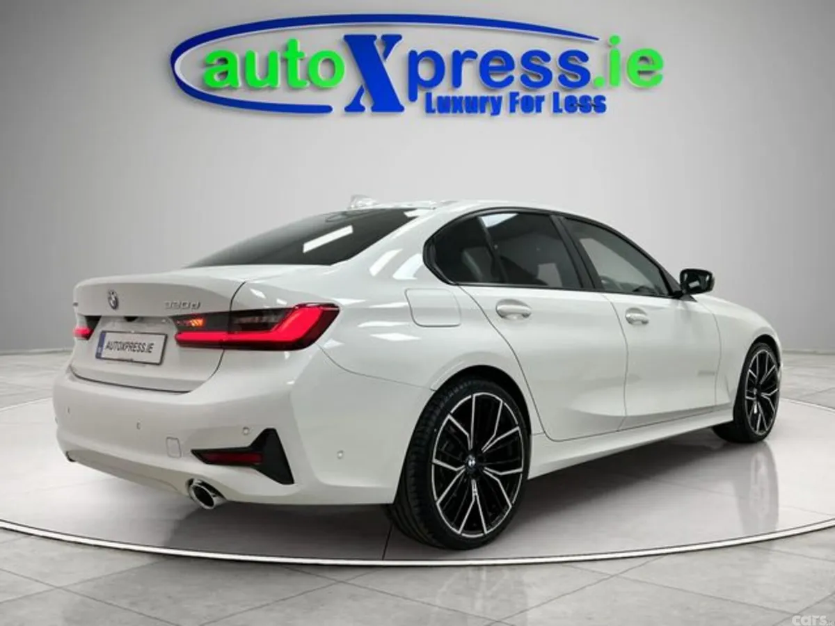 BMW 3-Series Saloon, Diesel, 2019, White