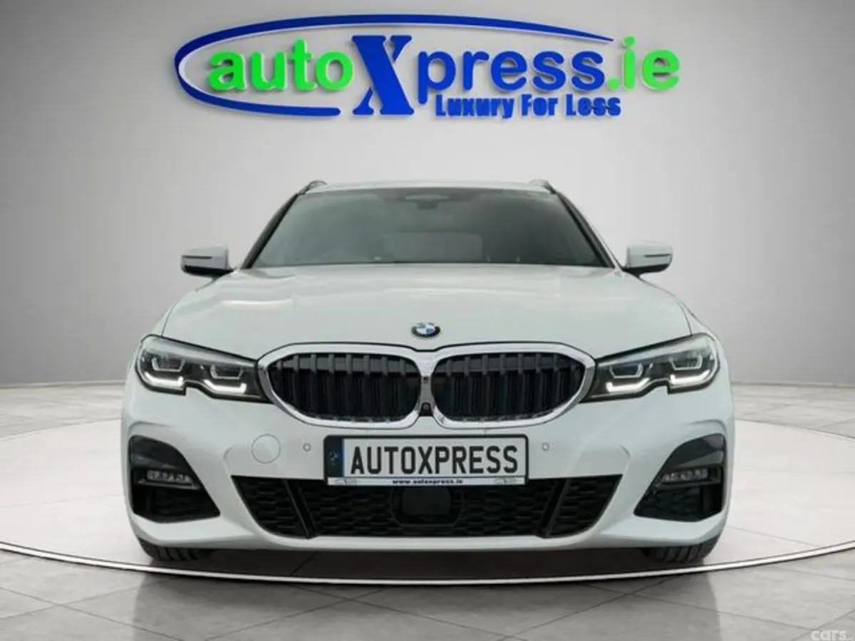 BMW 3-Series Estate, Diesel, 2021, White