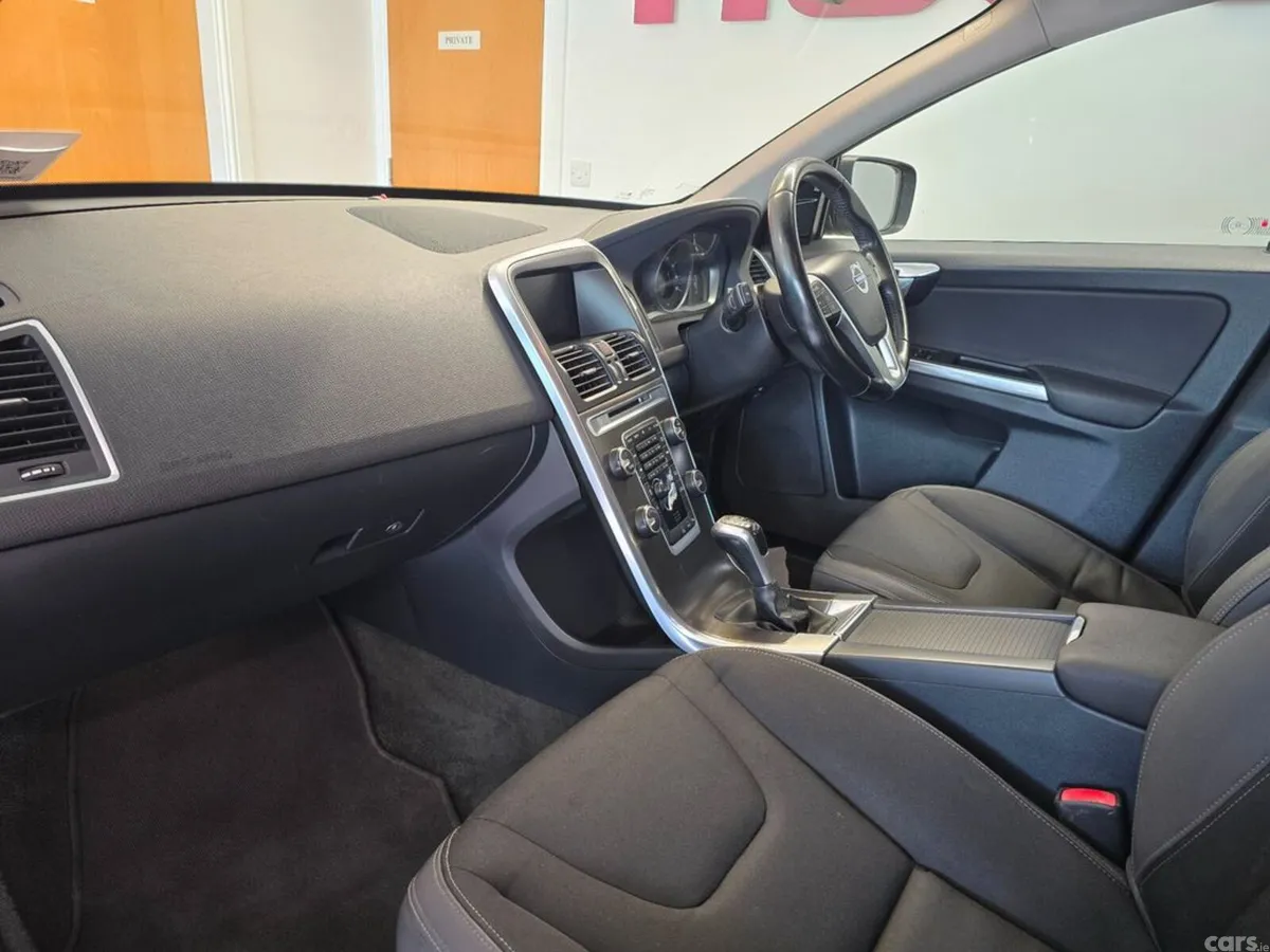 Volvo XC60 Estate, Diesel, 2014, Brown