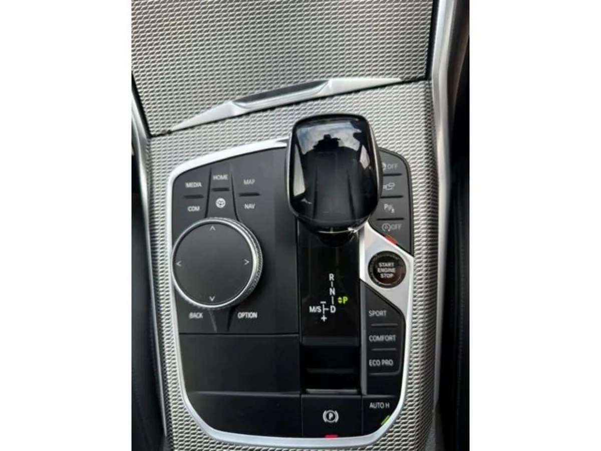 BMW 3-Series Estate, Diesel, 2021, White