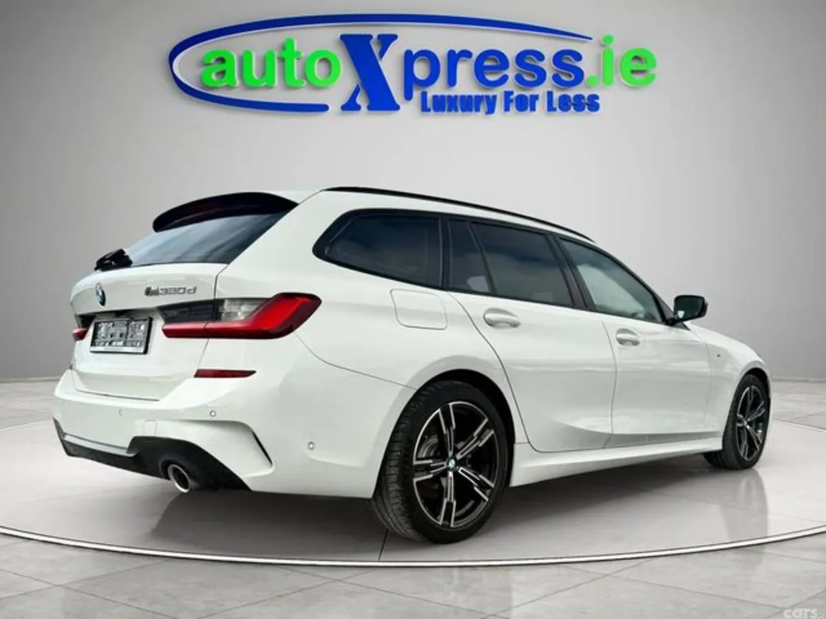 BMW 3-Series Estate, Diesel, 2021, White