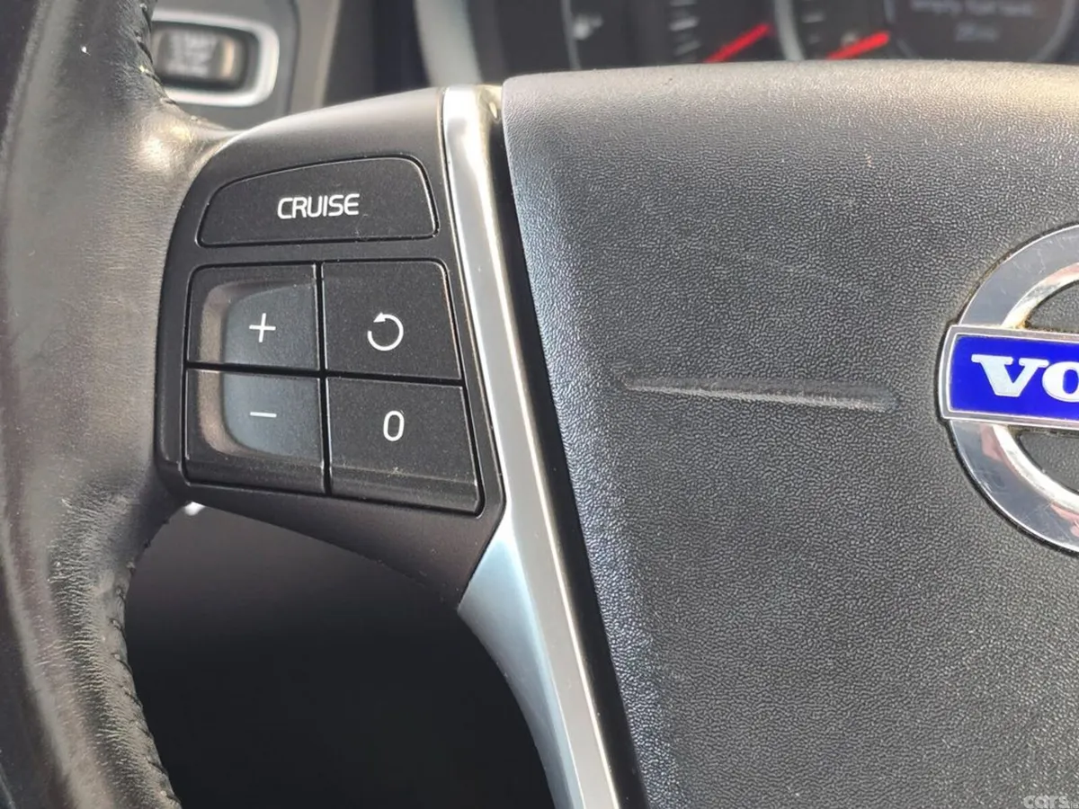 Volvo XC60 Estate, Diesel, 2014, Brown