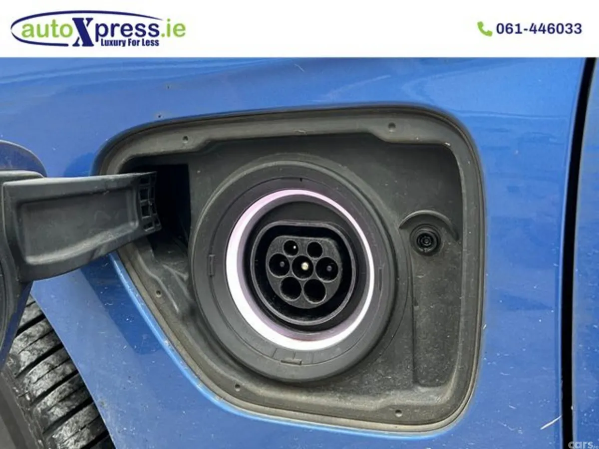 BMW 3-Series Saloon, Petrol Plug-in Hybrid, 2018, Blue