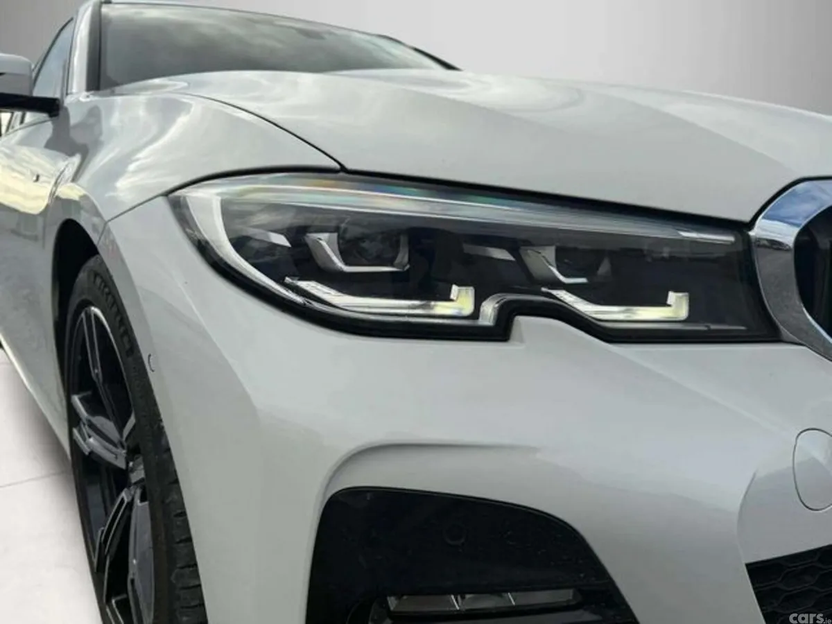 BMW 3-Series Estate, Diesel, 2021, White