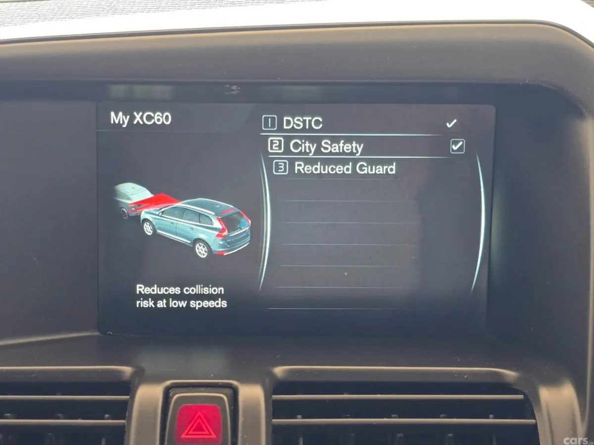 Volvo XC60 Estate, Diesel, 2014, Brown