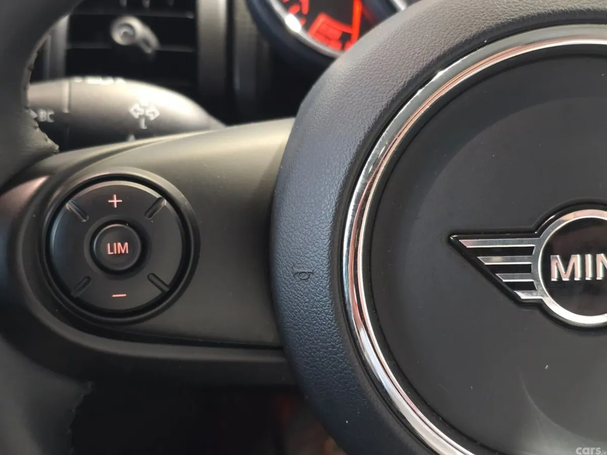 Mini Cooper Hatchback, Diesel, 2021, Black