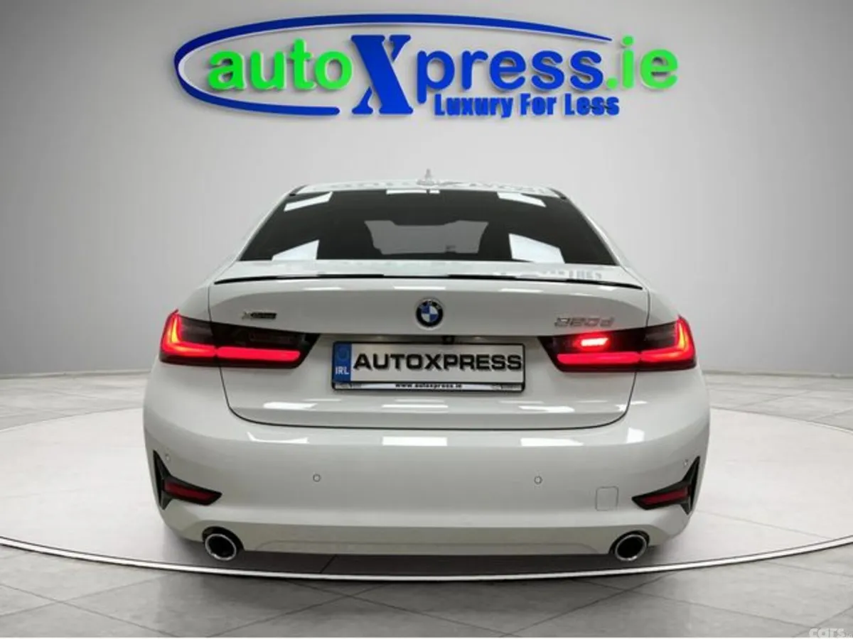 BMW 3-Series Saloon, Diesel, 2019, White