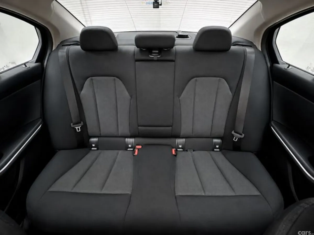 BMW 3-Series Saloon, Diesel, 2019, White