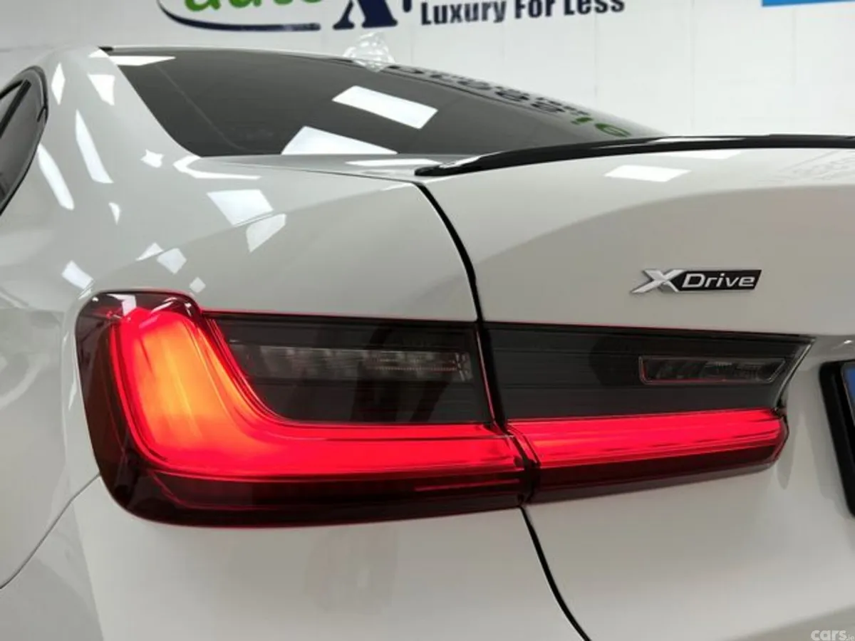 BMW 3-Series Saloon, Diesel, 2019, White
