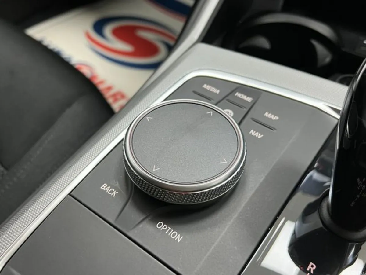 BMW 3-Series Saloon, Diesel, 2019, White