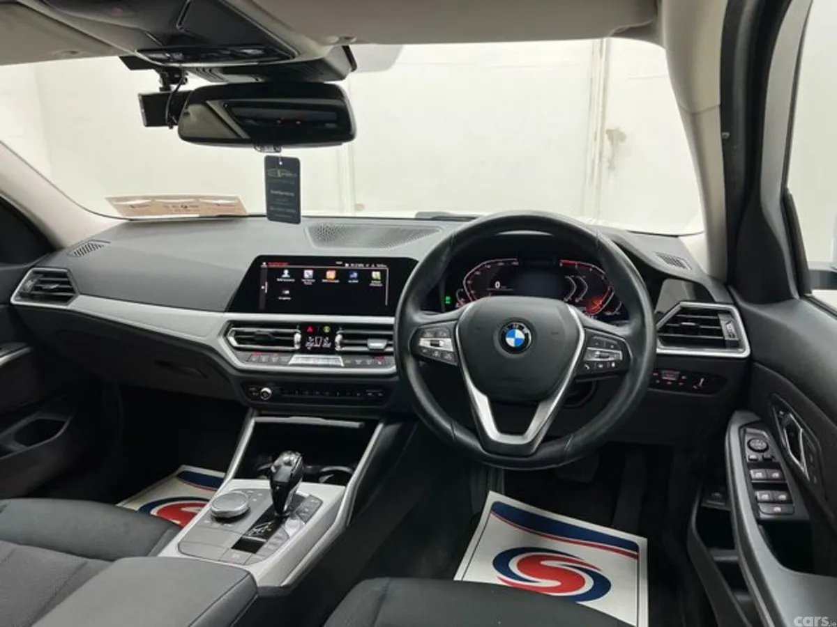 BMW 3-Series Saloon, Diesel, 2019, White