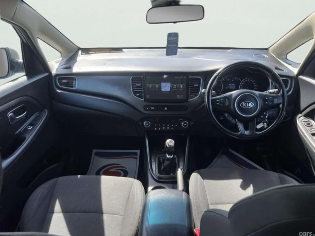 Kia Carens Estate, Diesel, 2014, Silver