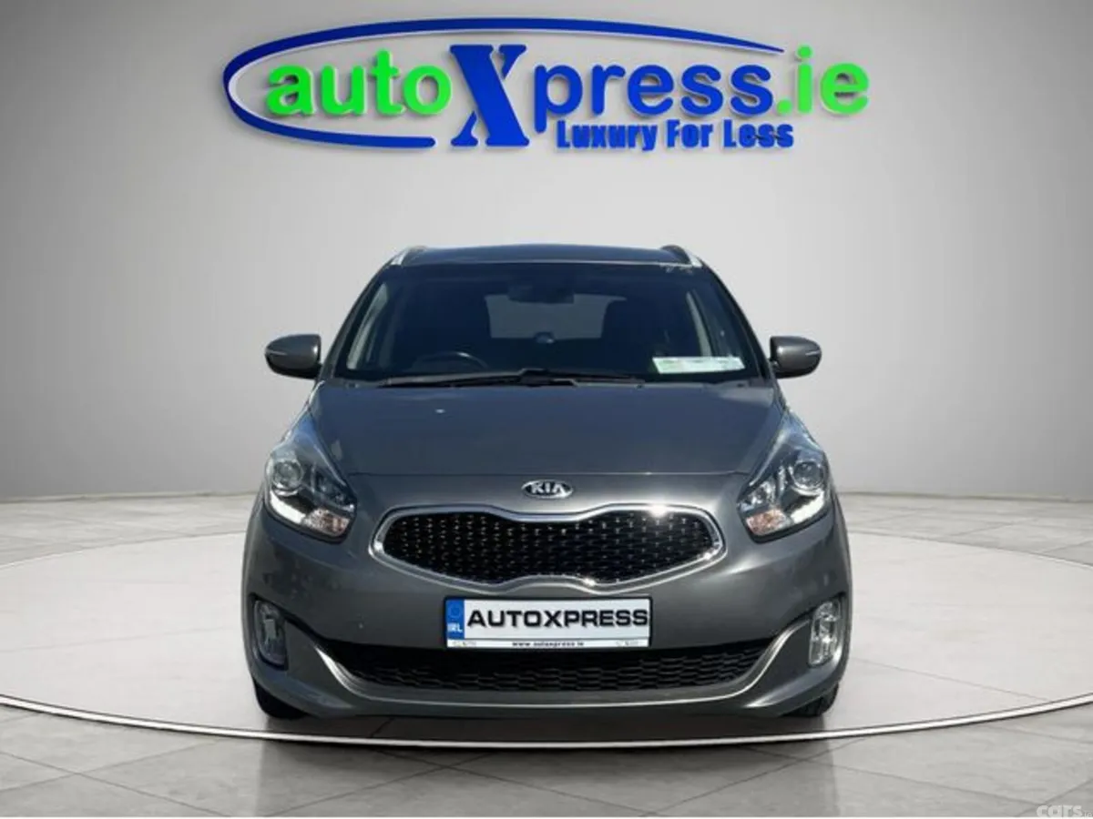 Kia Carens Estate, Diesel, 2014, Silver