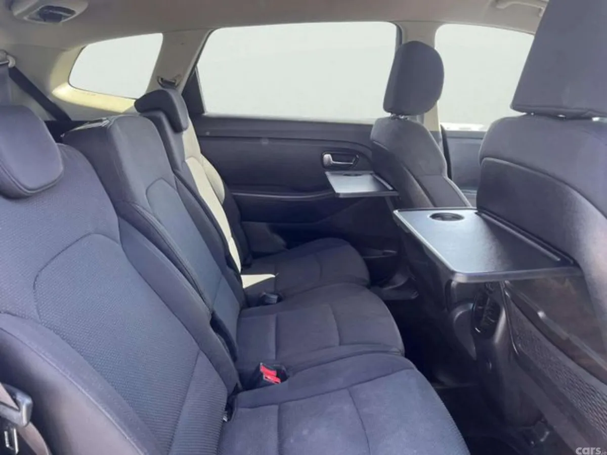Kia Carens Estate, Diesel, 2014, Silver
